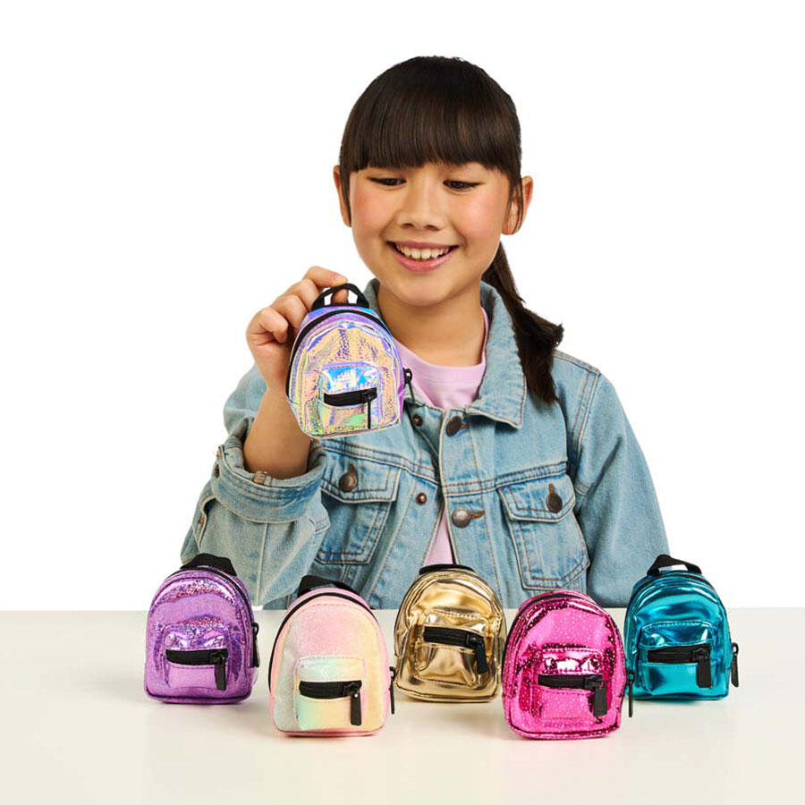 Real Littles Series 6 Backpack Single Pack - (One Supplied) – The  Entertainer Pakistan